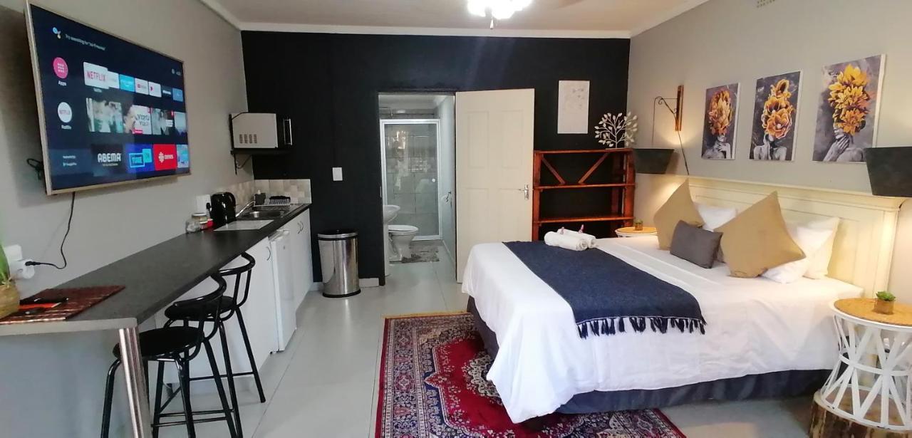 The Hancock Inn Klerksdorp Kültér fotó